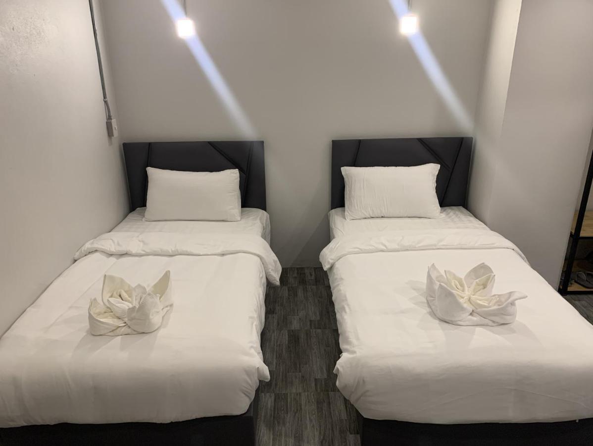 Life Hotel Rong Khun Ban Mai  Exterior foto