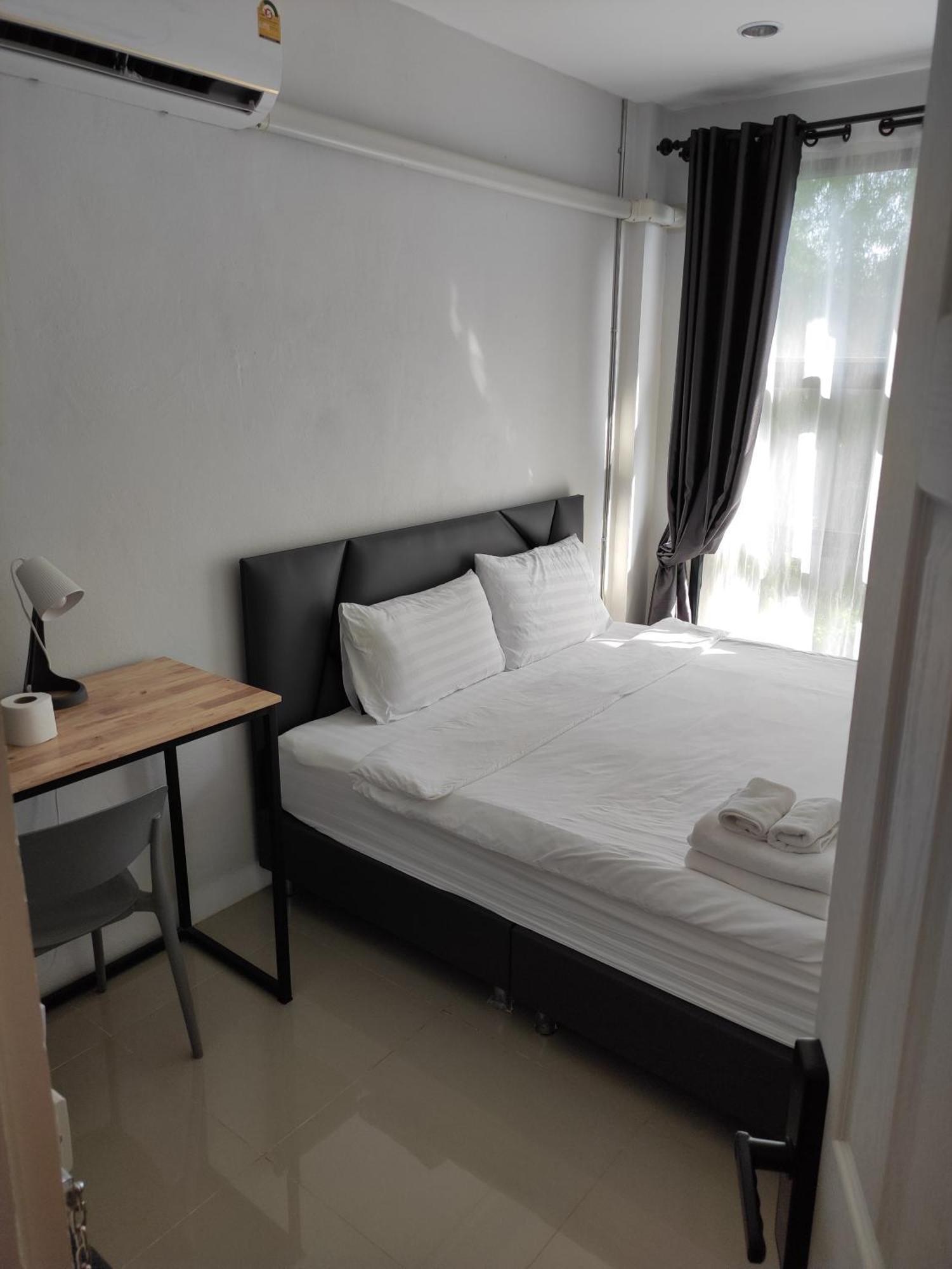 Life Hotel Rong Khun Ban Mai  Exterior foto
